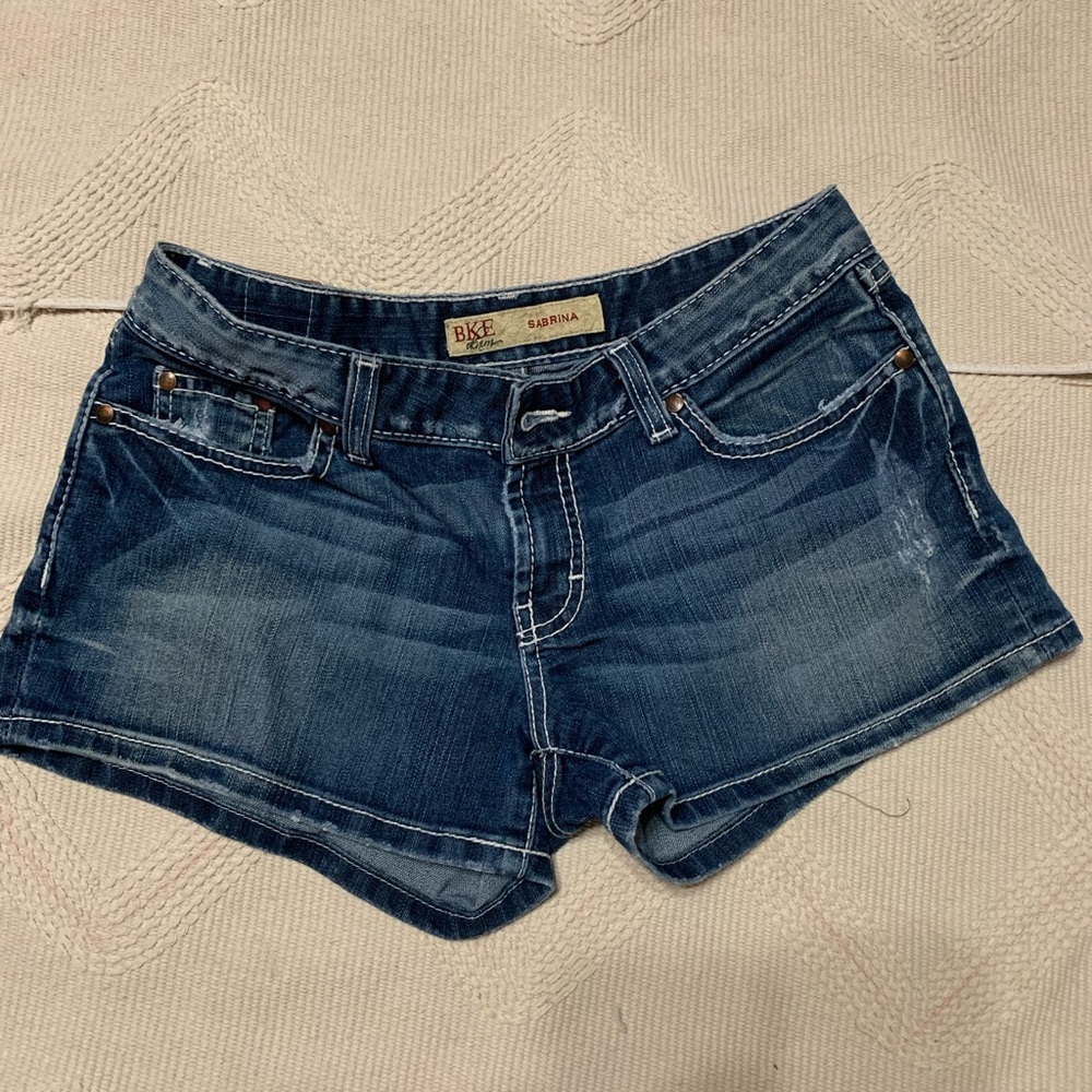 BKE Sabrina Jean Shorts SZ 28